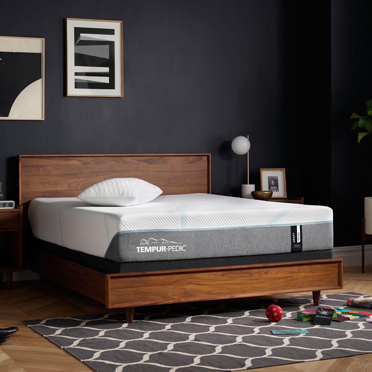 Previous Generation Tempur-Pedic TEMPUR-Adapt Medium Mattress - Image 11