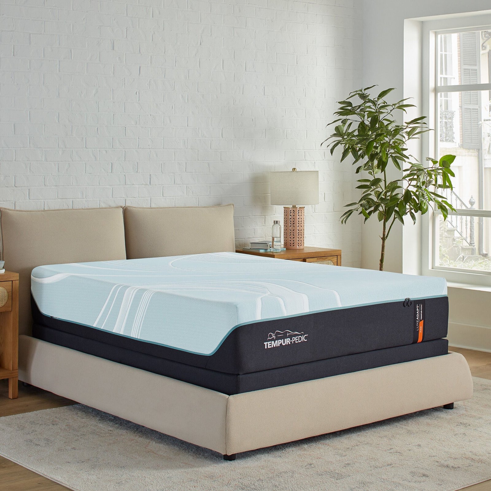 Tempur-Pedic TEMPUR-LUXEAdapt 2 Firm Mattress - Image 4