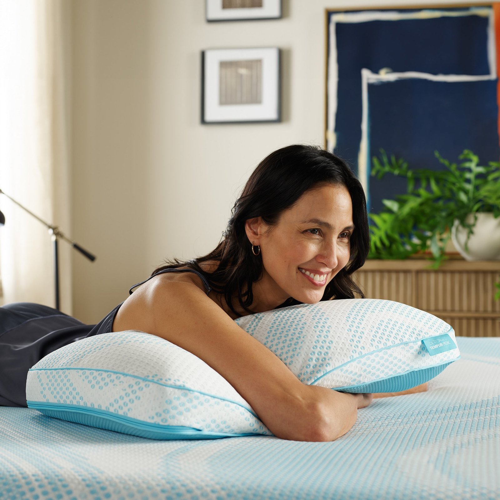 Tempur-Pedic Breeze ProHi 2 Pillow - Image 11