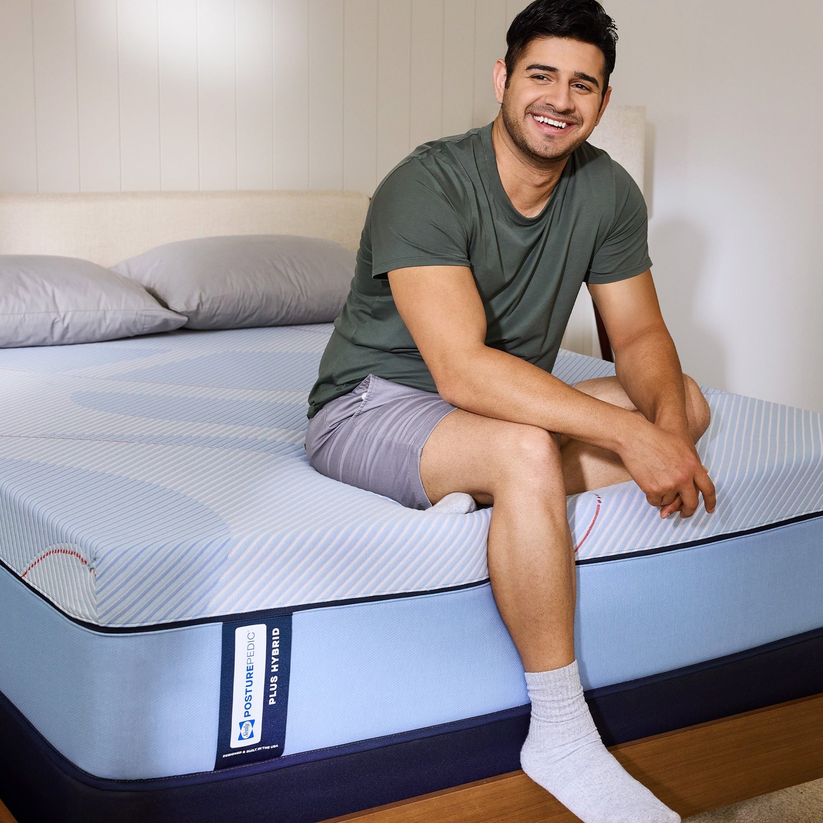 Sealy Posturepedic Plus Hagerstown Medium Hybrid Mattress - Image 37